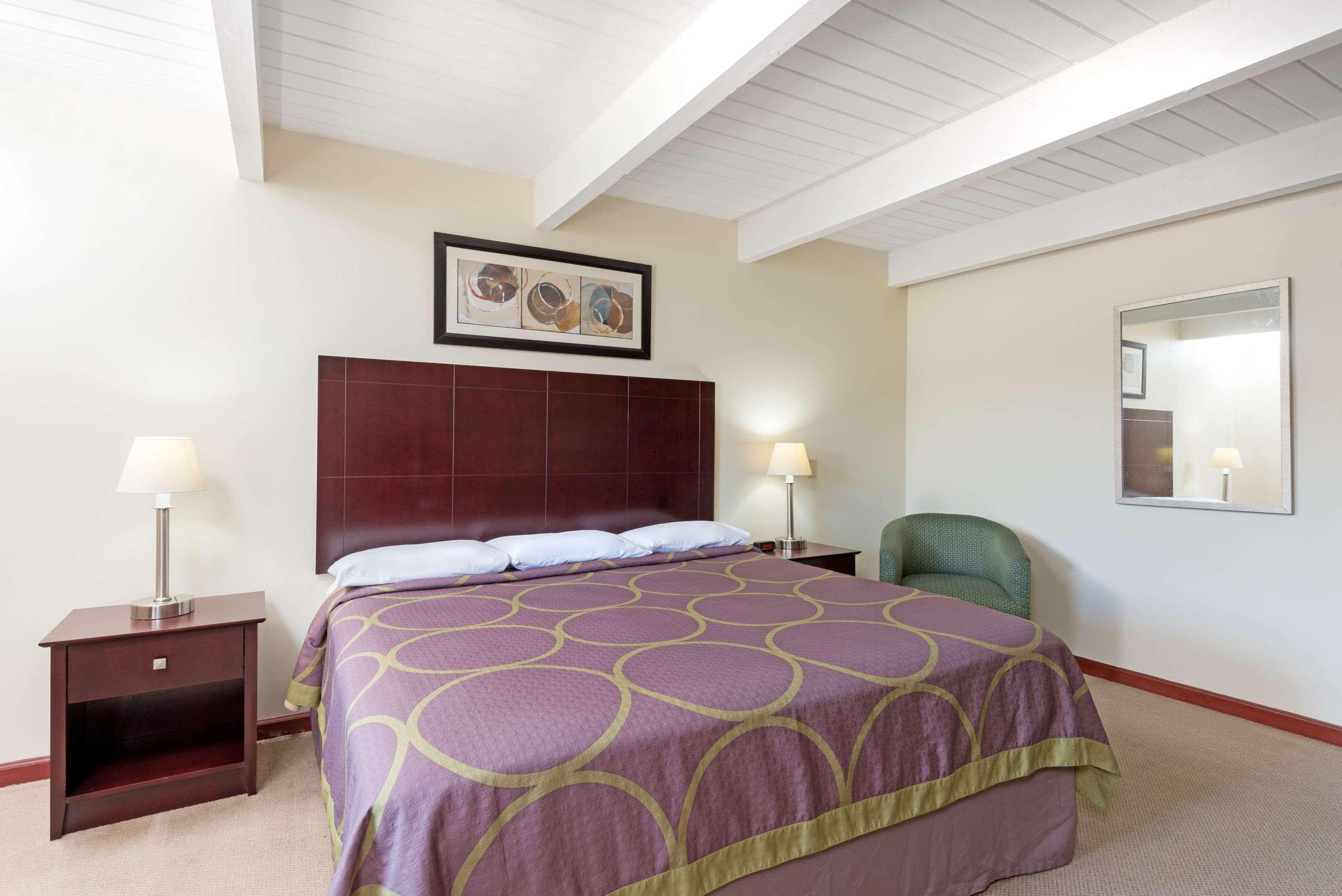 ซูเปอร์ 8 บาย วินด์แฮม บีเวอร์ ฟอลล์ Hotel Beaver Falls ภายนอก รูปภาพ